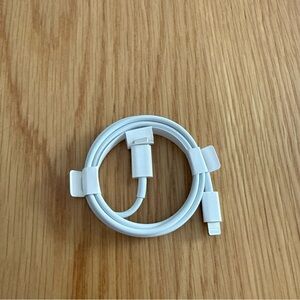 Authentic Apple USB-C to Lightning Cable 1m
